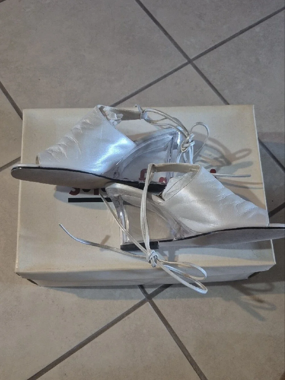 Stefani elegant metallic